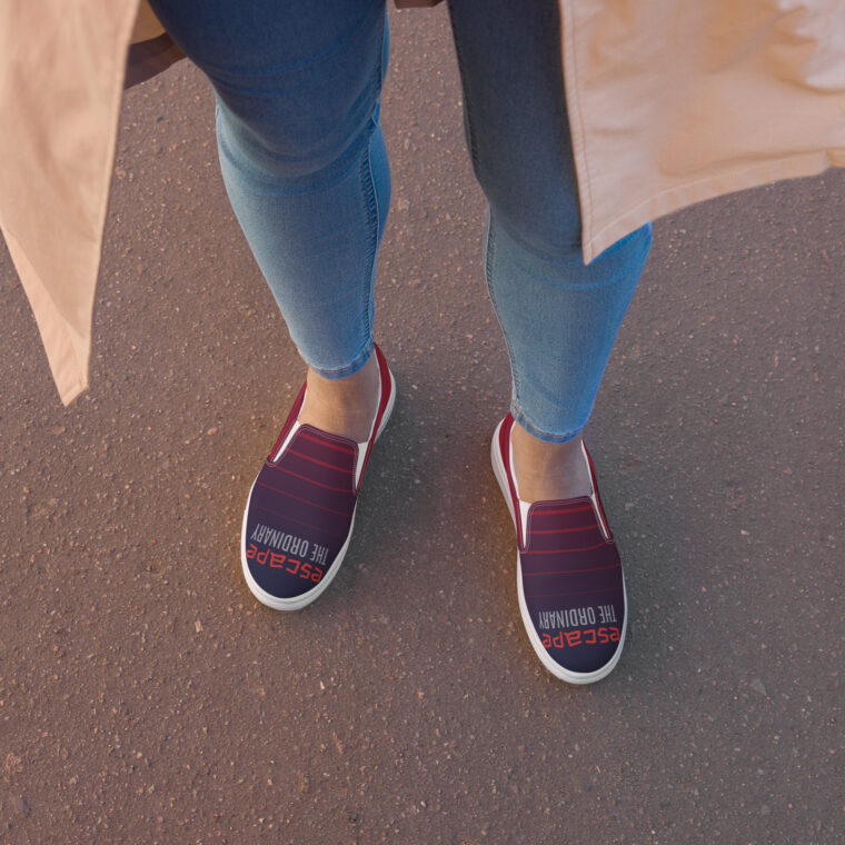 Women’s Slip-On Canvas Shoes - Image 2